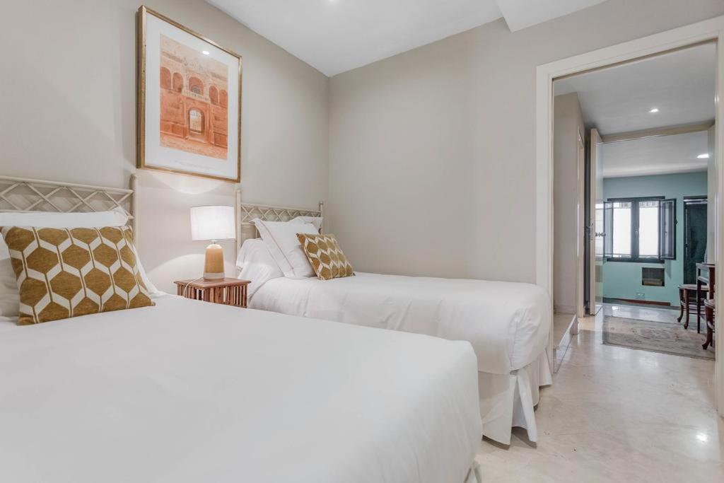 Fam Sevillian Townhouse Villa Sevilla Kültér fotó