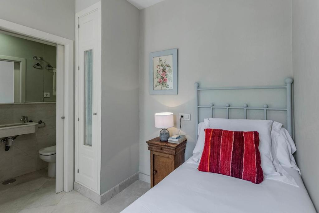 Fam Sevillian Townhouse Villa Sevilla Kültér fotó