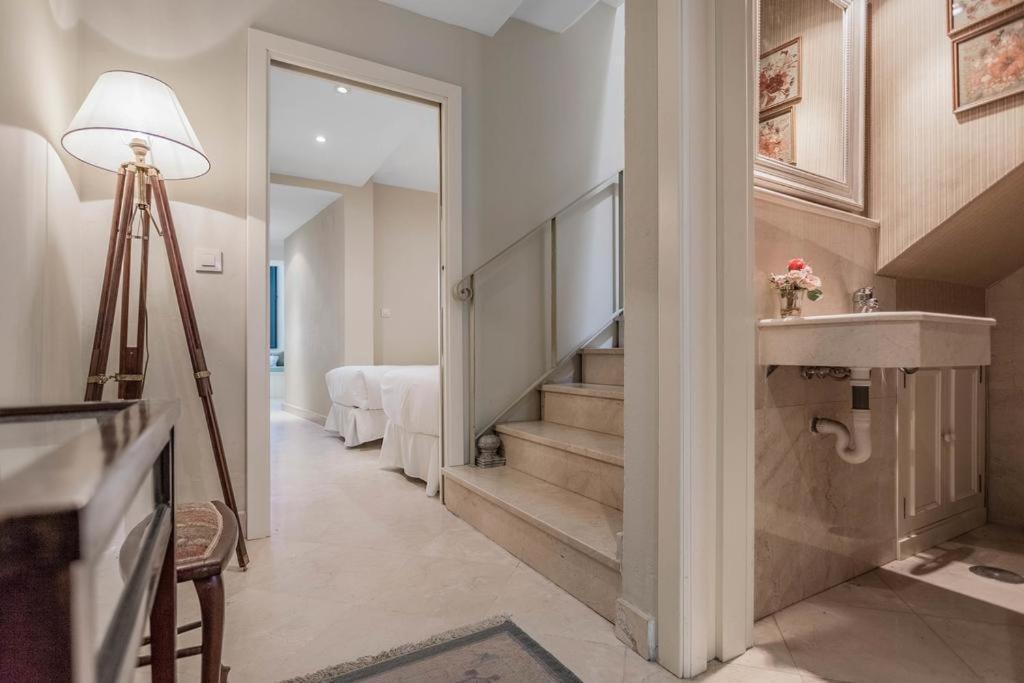 Fam Sevillian Townhouse Villa Sevilla Kültér fotó
